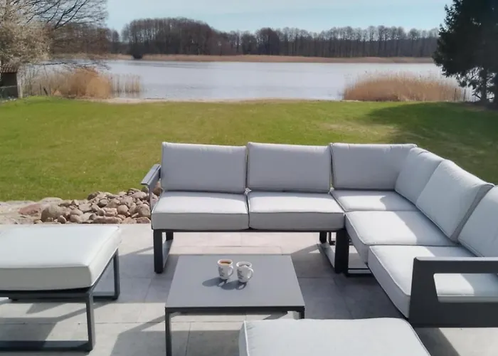 Nowoczesny Dom Z Plaza Brajniki